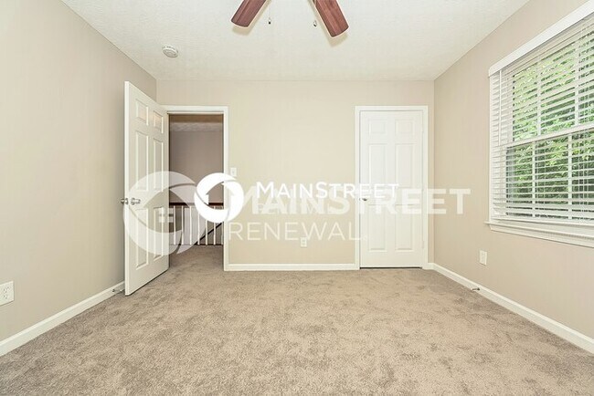 Building Photo - 295 Greenfield Cir