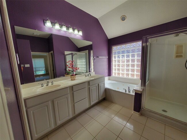 Building Photo - 3514 Apple Glove Dr