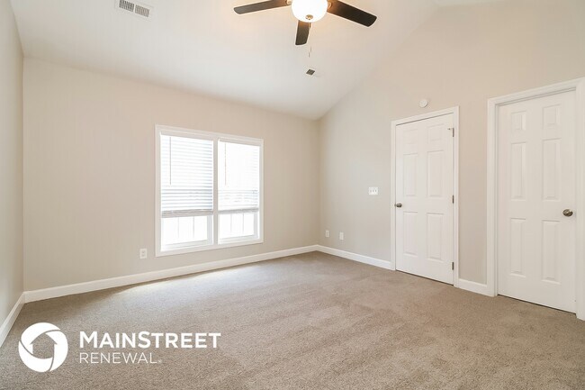 Building Photo - 125 Sleepy Creek Dr