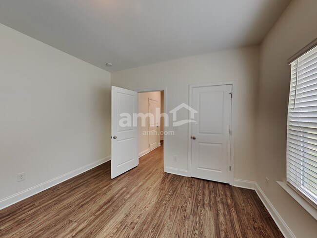 Building Photo - 269 Makenna Dr