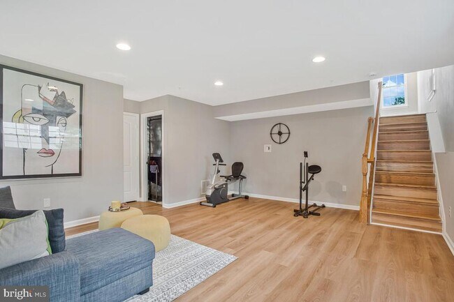 Building Photo - 13700 Maned Goose Ln
