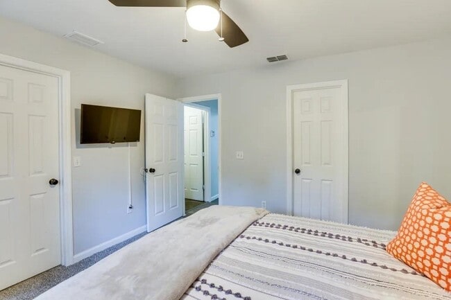 Building Photo - 2786 Westbrook Ct