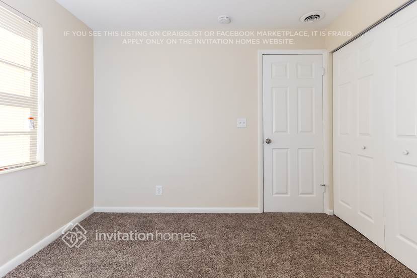 Building Photo - 1302 W Broward St