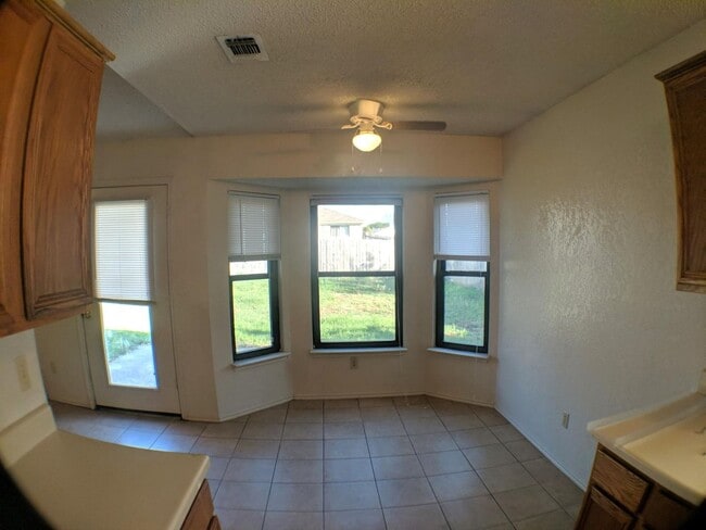Building Photo - 3 Bed/ 2 Bath on Killeen TX