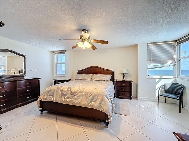 Building Photo - 1890 S Ocean Dr