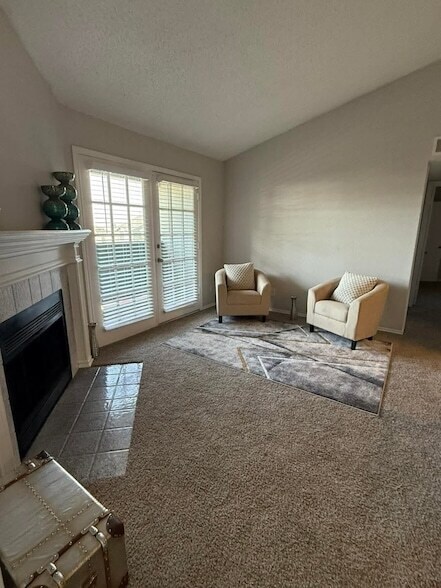 Building Photo - 3737 Timberglen Rd