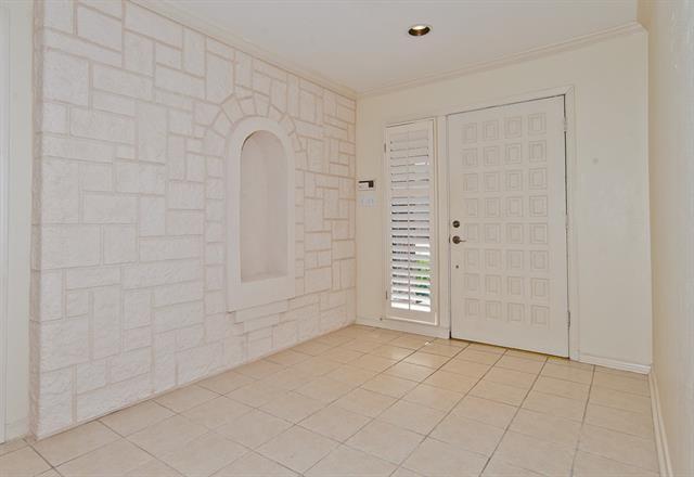 Building Photo - 6957 Helsem Way