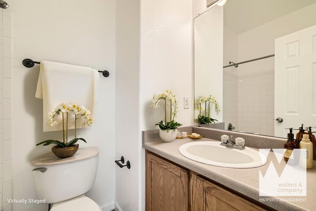 Building Photo - Modern 2-Bed Townhouse with Private En-Suites, Parking for 3 Cars  & Community Amenities