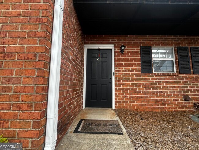 Building Photo - 2165 S Milledge Ave