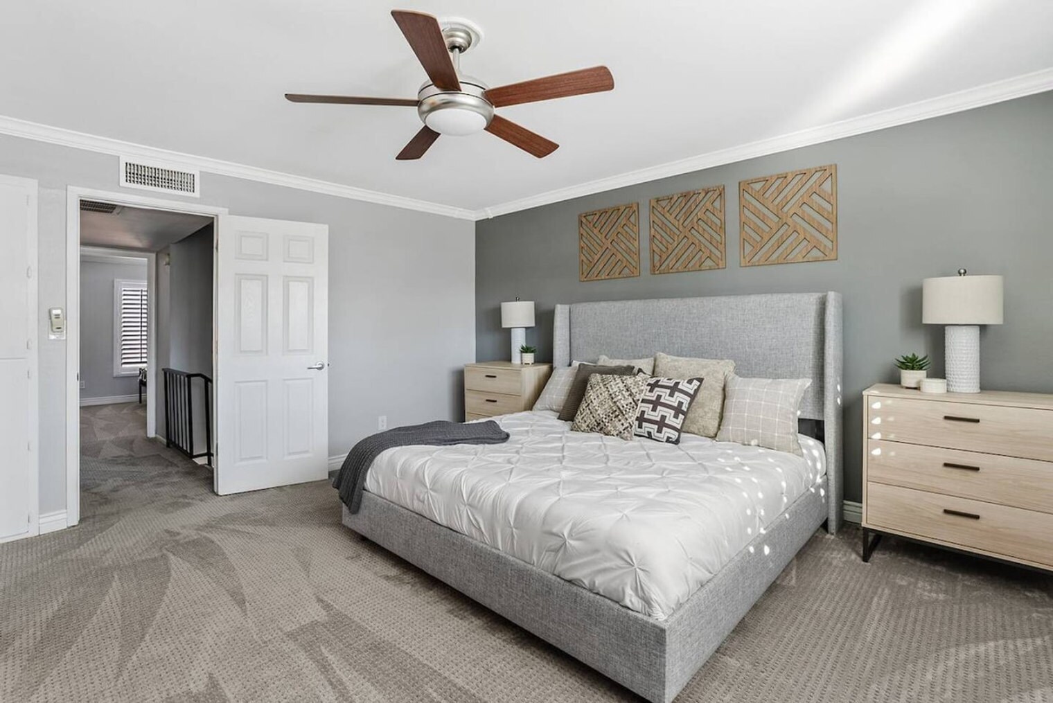 Building Photo - 8242 E Orange Blossom Ln