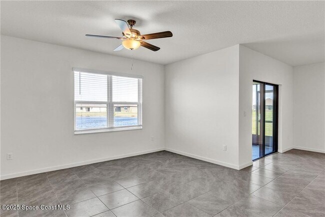 Building Photo - 5076 Marble St