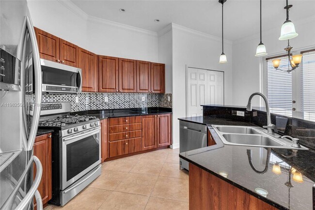 Building Photo - 11221 NW 48th Terrace