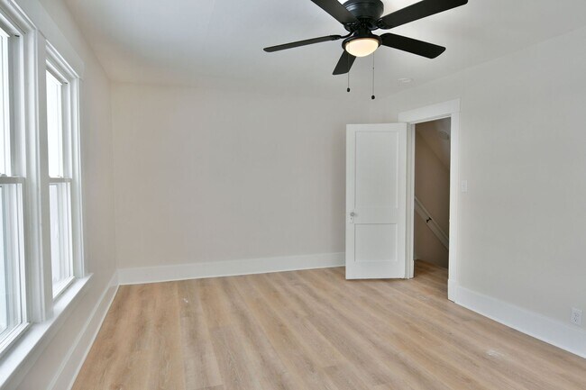 Building Photo - 310/312 Prospect St