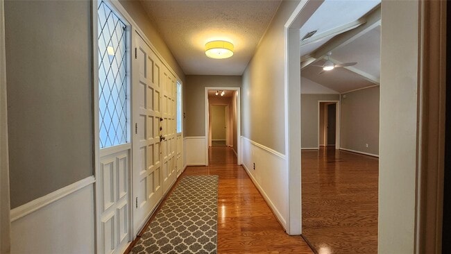 Building Photo - 4903 Wind Chimes Dr