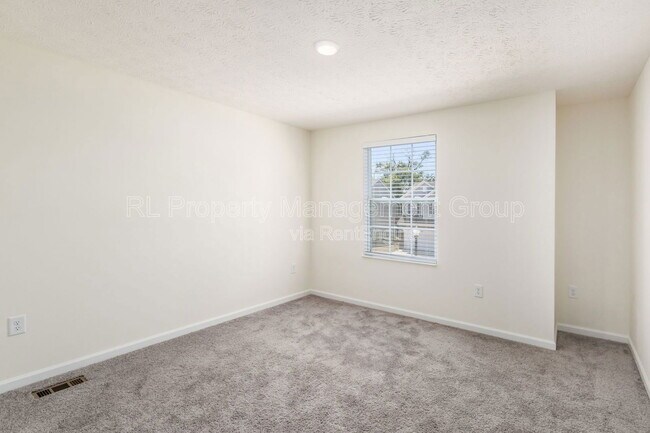 Building Photo - 3306 Lauren Fields Dr S