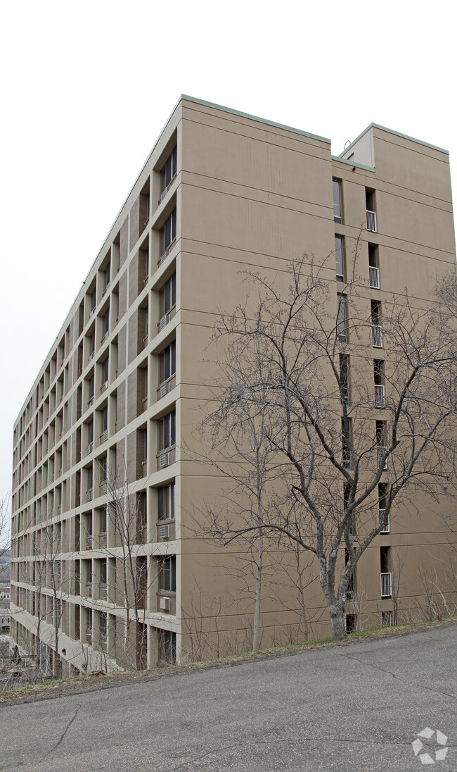 Building Photo - Nan McKay Building