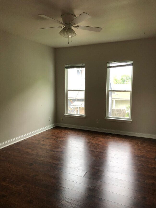 Building Photo - 2728 S 4th St