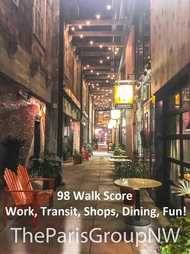 Building Photo - Fabulous Capitol Hill Condo w/View & Tons ...