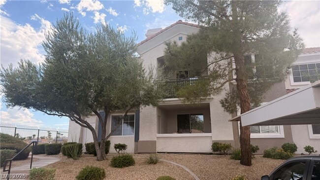 Building Photo - 2325 Windmill Pkwy