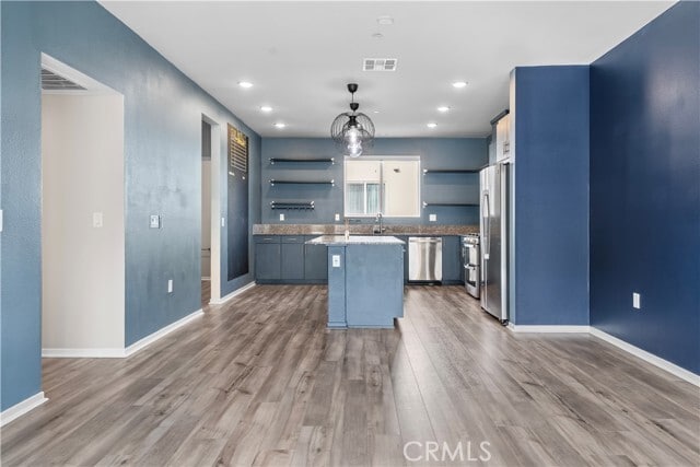 Building Photo - 5464 Seacliff Pl