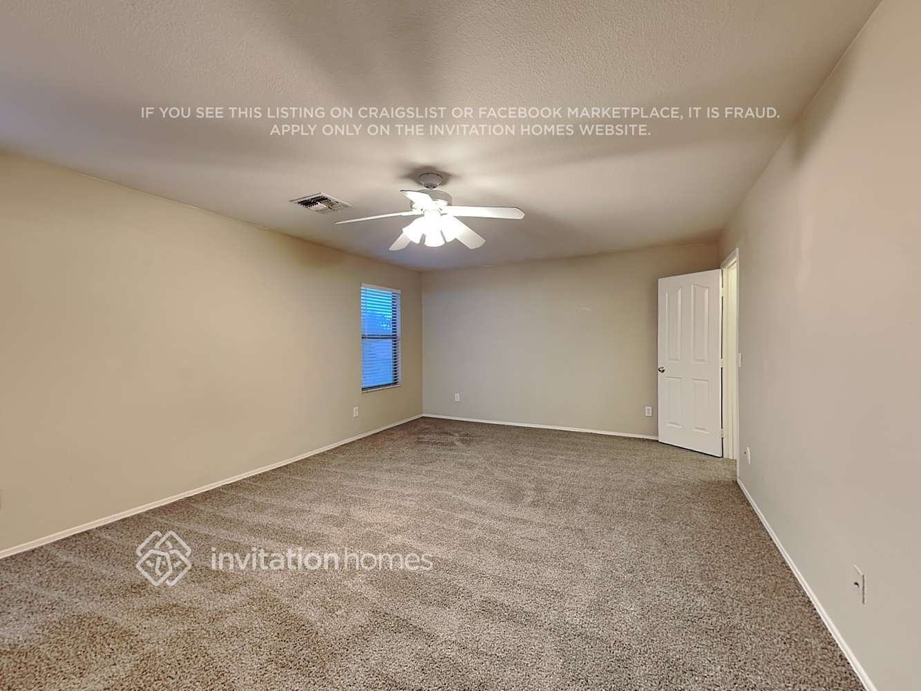 Building Photo - 1043 S Firehole Dr