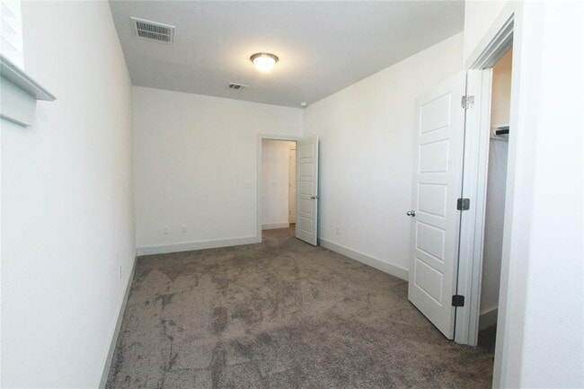 Building Photo - 1507 Homespun Rd