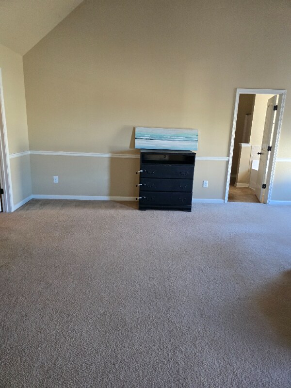 Building Photo - 2797 Huntcliffe Dr