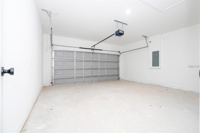 Building Photo - 3211 SW 128th Street Rd