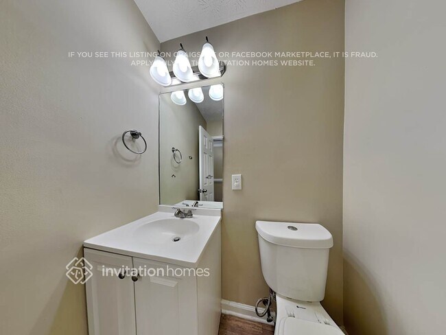 Building Photo - 3910 Mission Ln Ct