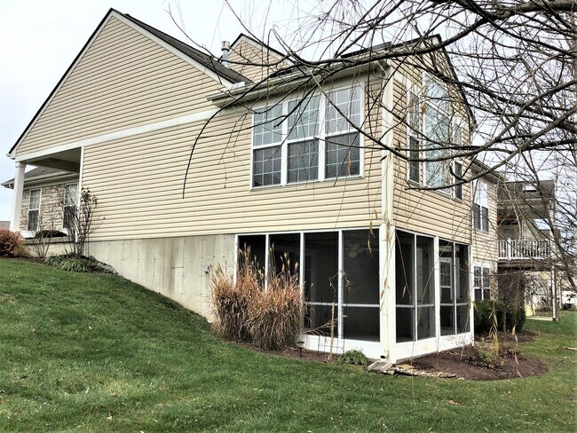 Building Photo - 5298 Fredericks Stand