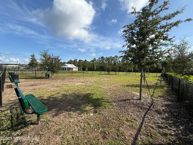 Building Photo - 2917 Buck Creek Pl