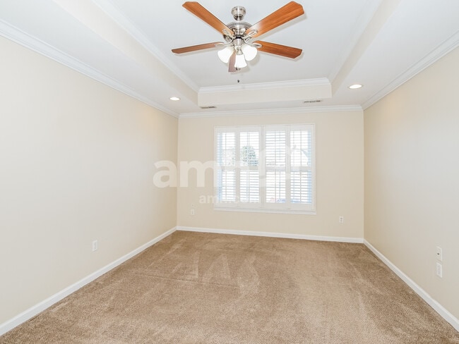 Building Photo - 204 Jessie Ln