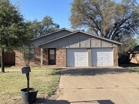 Building Photo - Quiet-Neighborhood Retreat: Updated, Spaci...