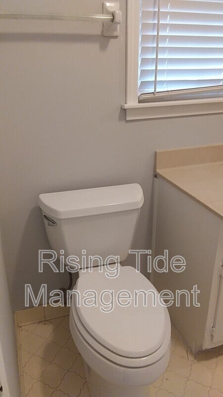 Building Photo - 508 Wood Terrace NE