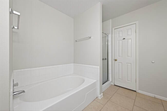 Building Photo - 21484 Palace Pines Dr