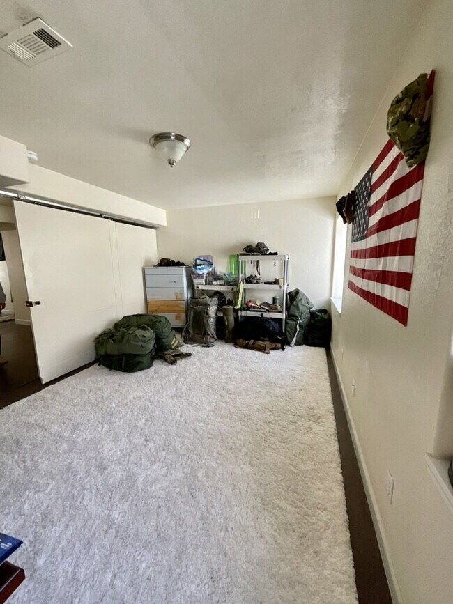 Building Photo - "Spacious 3-Bed with bonus room Sanctuary with 2.5 Baths in Fountain, CO – Your Serene Retreat Aw...