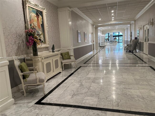 Building Photo - 3800 S Ocean Dr