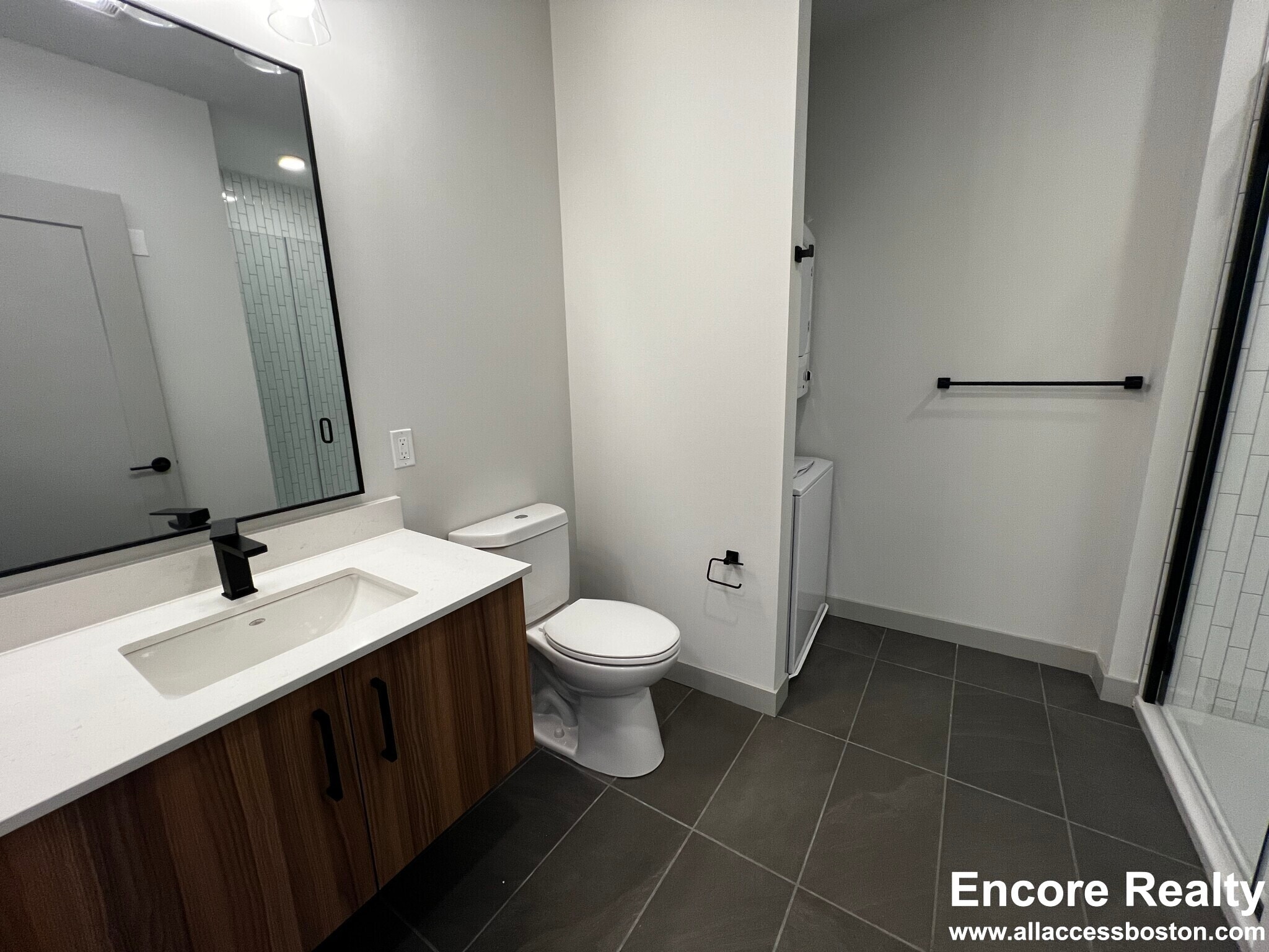 Building Photo - 80 Rugg Rd