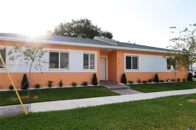 Primary Photo - 3 bedroom in Miami FL 33142