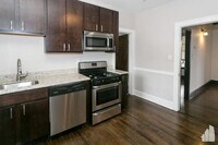 Building Photo - 2 bedroom in Chicago IL 60618