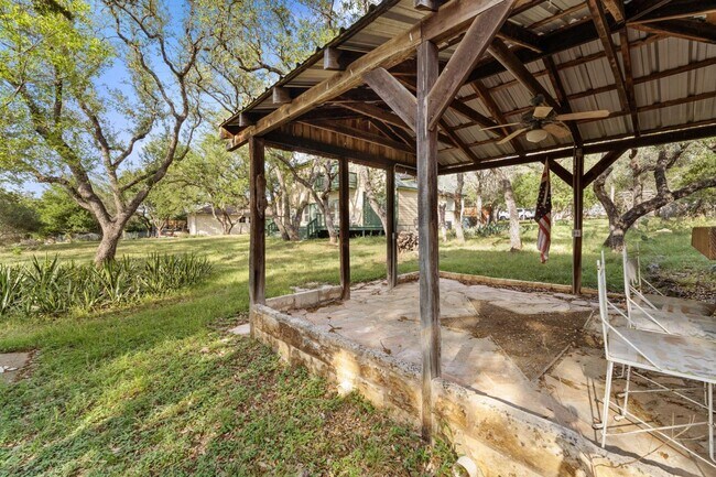 Building Photo - 500 Errol Dr