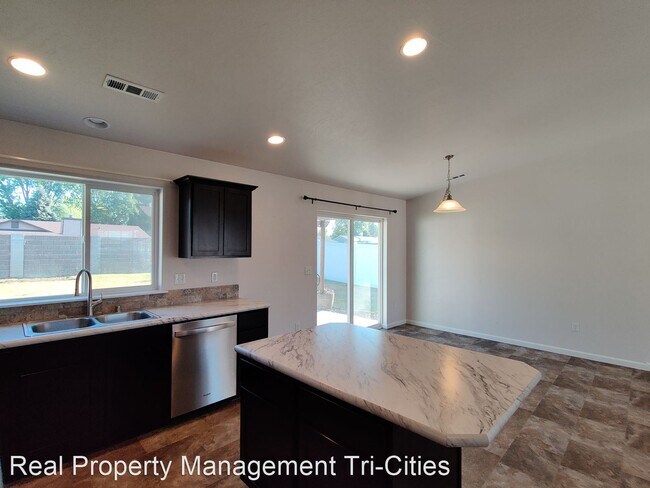 Building Photo - 3 br, 2 bath House - 3621 Morehouse Place