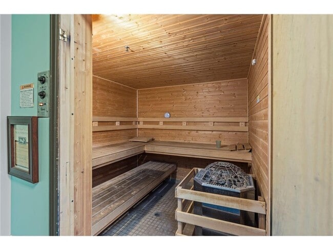 Building Photo - 649 Old Hwy 8 NW