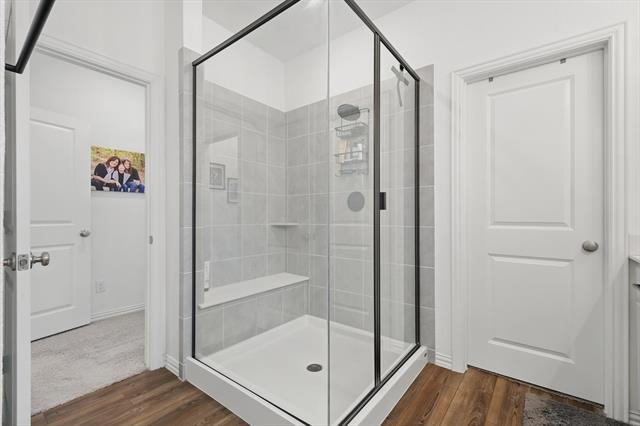 Building Photo - 2513 Elm Pl