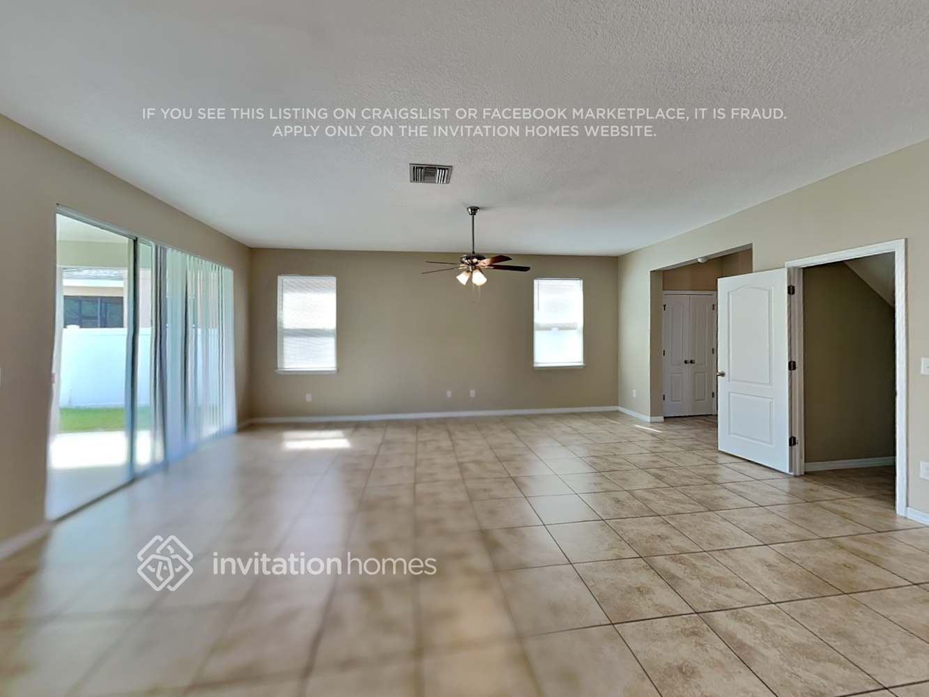 Building Photo - 11618 Warren Oaks Pl