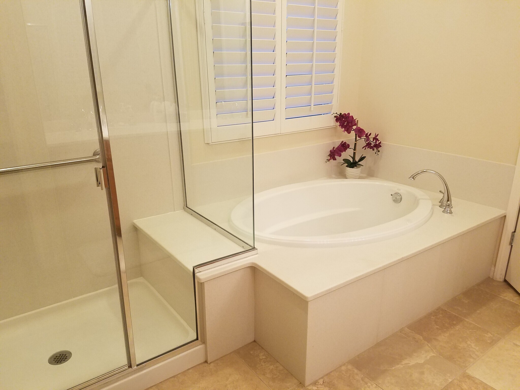 Master Bath - 40296 Calle Ebano