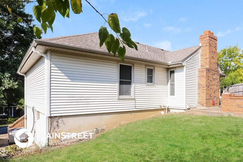 Building Photo - 2405 Bridger Dr