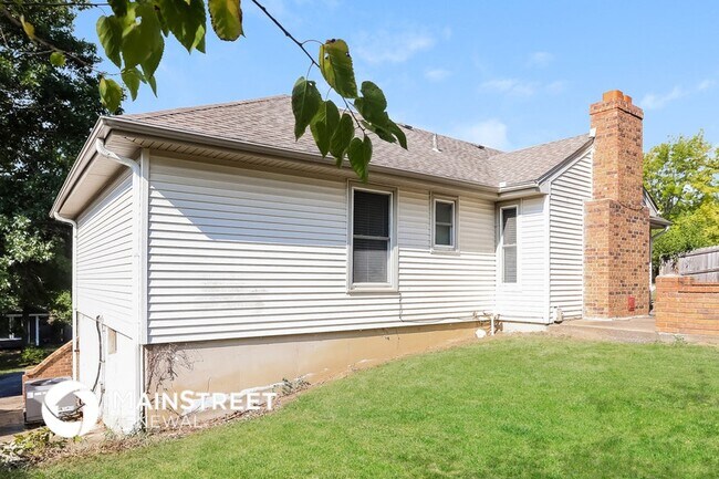 Building Photo - 2405 Bridger Dr