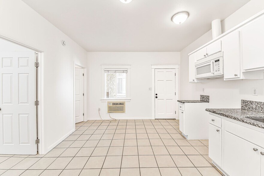 Building Photo - 908 Martin Luther King Jr Ave