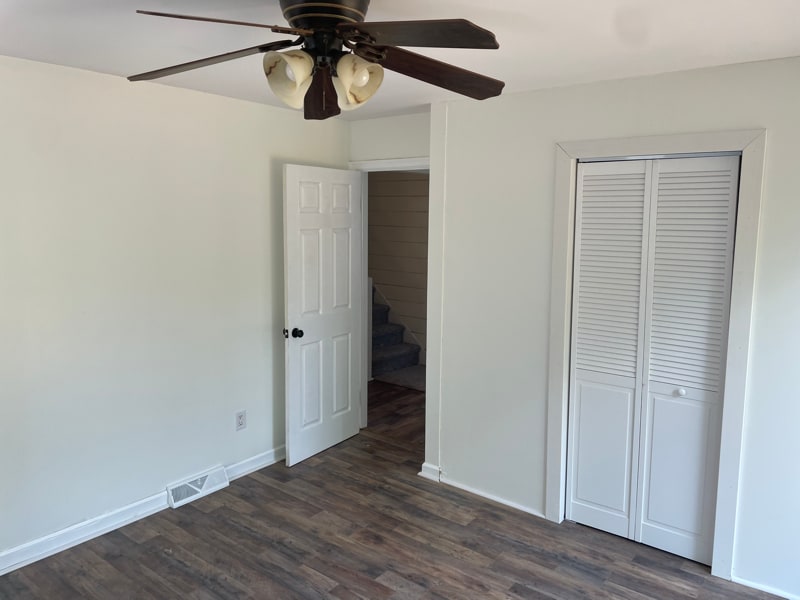 Building Photo - 1127 Fort Hunter Rd